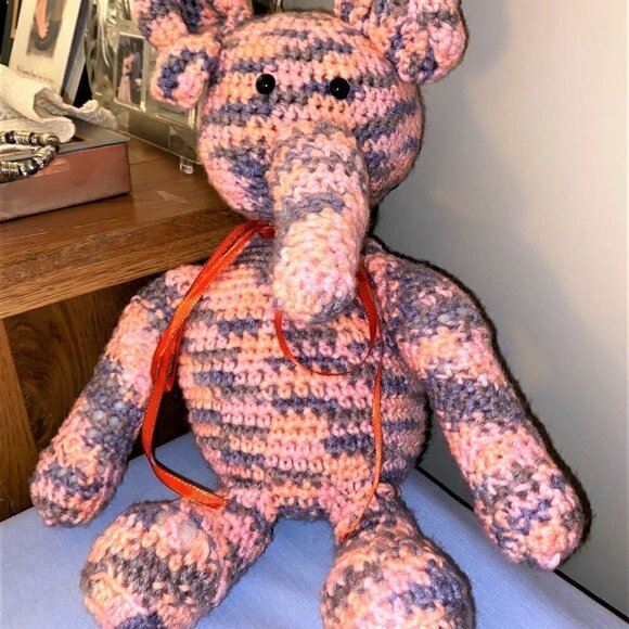 New With Tags Loretta Ann Creations Elliot the Elephant Amigurumi - Picture 2 of 4